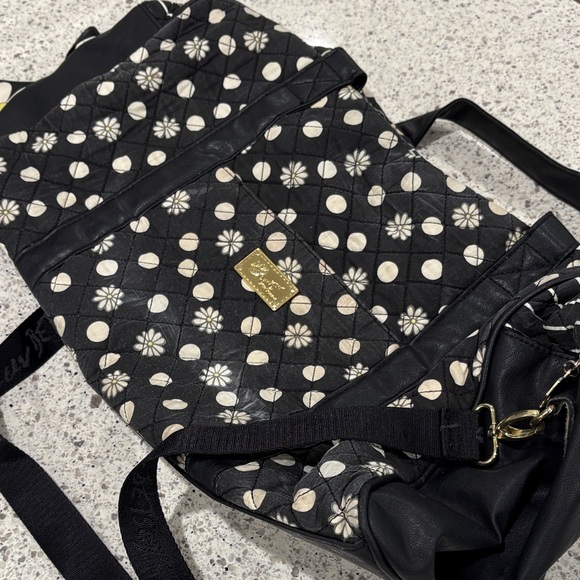 Luv Betsey by Betsey Johnson Black and White Quilted Tote Bag - Picture 1 of 6